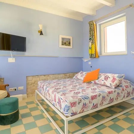 Casa Farlisa, Antico Baglio Con Piscina Villa