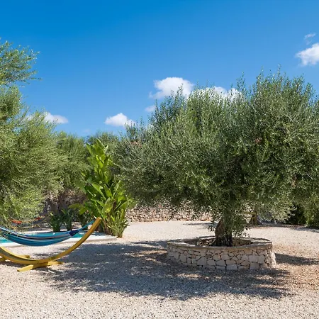 Casa Farlisa, Antico Baglio Con Piscina * Scicli